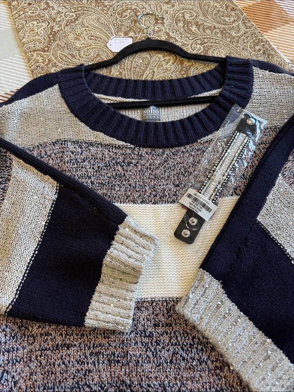 SOHO Jeans Sweater Sparkly With Bonus Bracelet Size XL